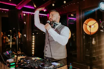 DJ na wesele DJ Pi - Pawel Matusiak Gdynia Gdańsk Kaszuby Pomorskie